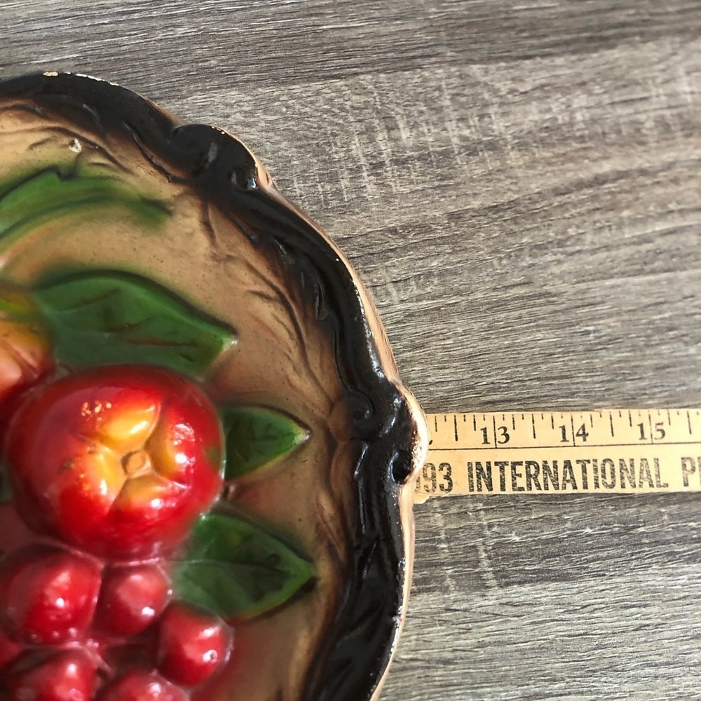 Vtg Colourful Fruit Chalkware Wall Plaque - Picture 13 of 15